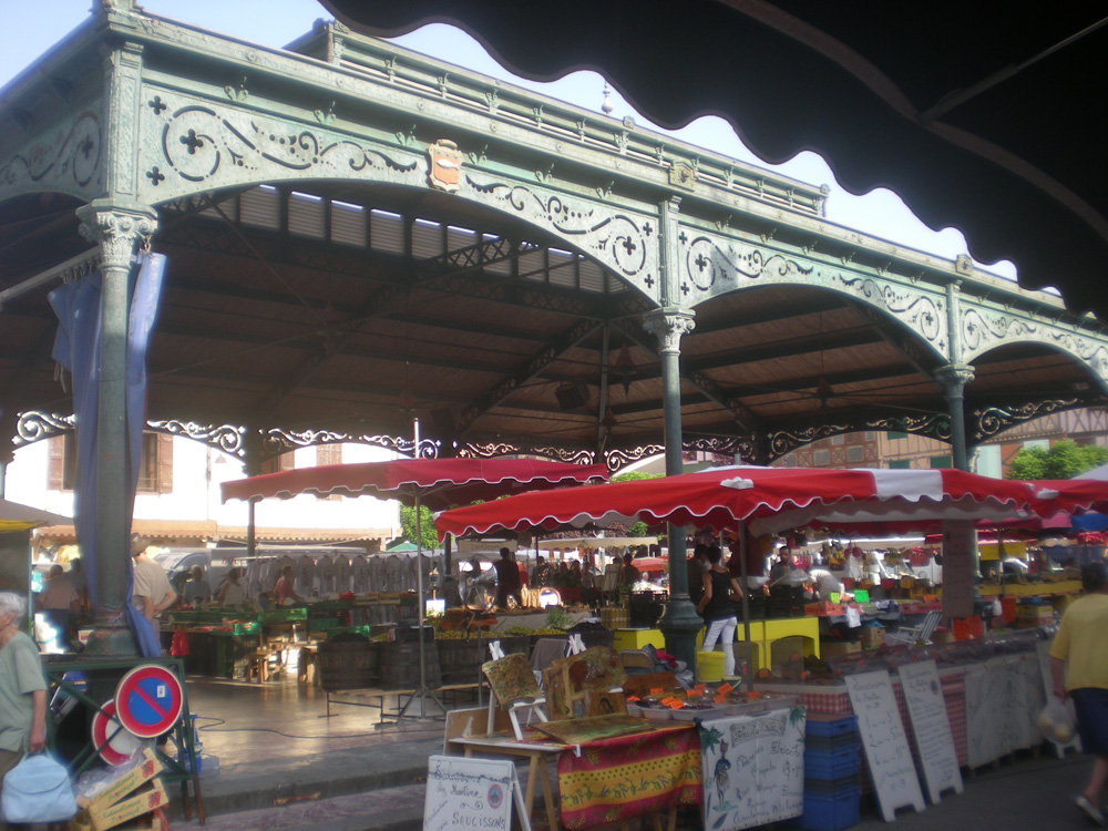 mirepoix - covered market